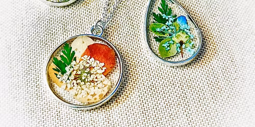 Botanical Resin Jewelry Making -  Holiday edition