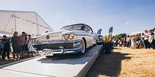Amerikaner tr\u00e6f - Classic Car House tr\u00e6f