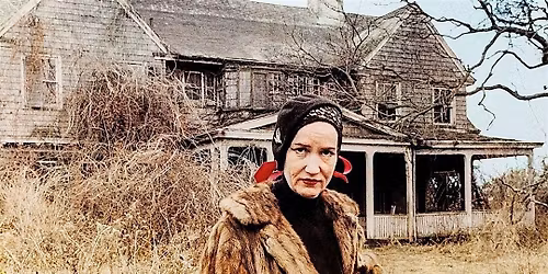 Grey Gardens (1975)