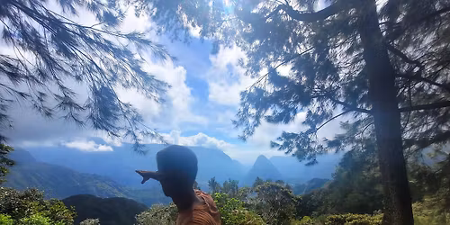 Week-end randonn\u00e9es              Cirque de Mafate                 Scout - Ilet d'Aur\u00e8re - Augustave