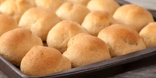 Thanksgiving Prep: Oat & Honey Dinner Rolls