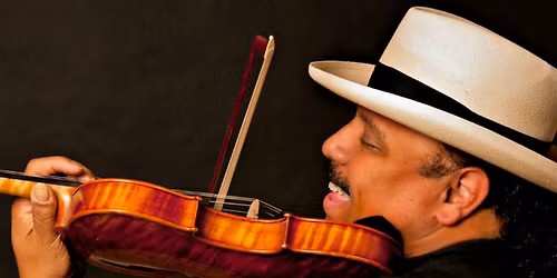 Carlos Reyes at Roxx on Main