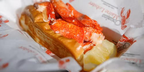 Cousins Maine Lobster at Lowes Home Improvement\/College Station
