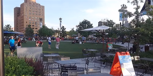 Detroit Makers Market: Summer Artisan & Craft Fair (Eastern Market)