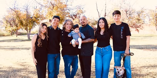 Annual Holiday Family Minis