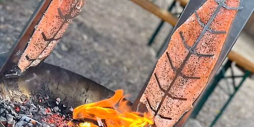 \ud83d\udd25 XL FlammLachsBurger Abend \ud83e\udeb5 beim Michel im Wald