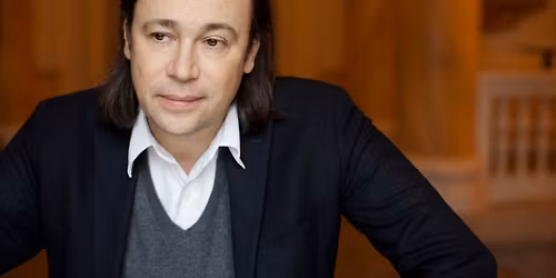 \u00c0 NOTRE PLACE \u2014 ARNE LYGRE \/ ST\u00c9PHANE BRAUNSCHWEIG