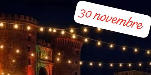 Napoli si illumina per il Natale