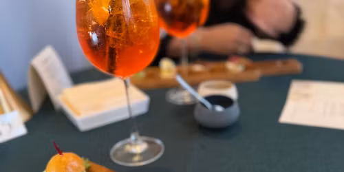 Aperitivo al Caff\u00e8 del Teatro Galli