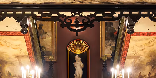 Grace Lovelass ~ Glitz, Glamour & Blowing Raspberries \u2013 Festive Edition!