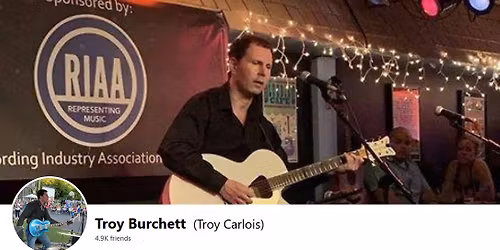 Troy Burchett (Carlois)