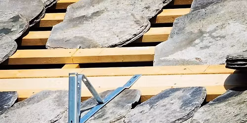 Kurs i skifertekking Tvildemoen, Voss