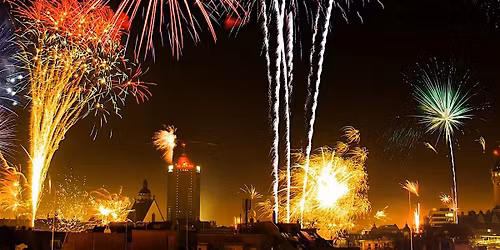 Amsterdam New Year's Eve Pub Crawl With Optional Club Entrance