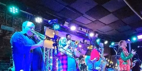 Alternate Groove at Just Jake's