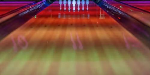 Dinner and Bowling Moms night out!\ud83e\ude77