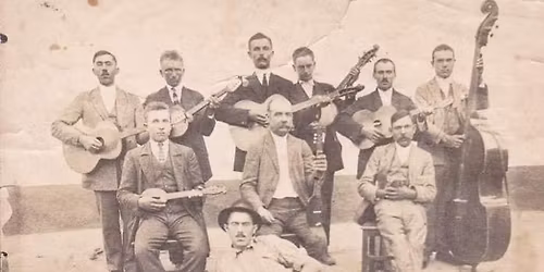 Magyar tambur\u00e1s folkkocsma 