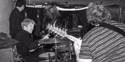 The Snares \/ The Danglers 