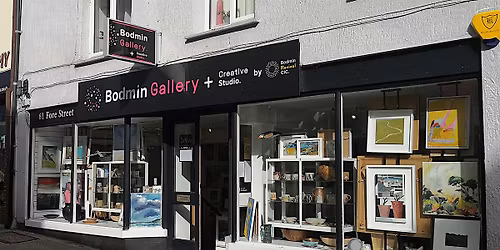 Drawing Heads workshop with Nicholas St John Rosse