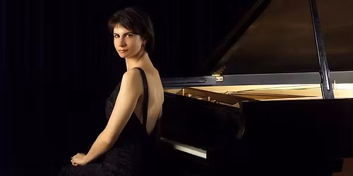 Marina Lomazov, piano