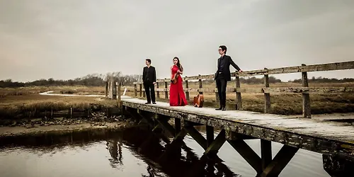 Humanity in War - Trio Amatis Thomas Quasthoff