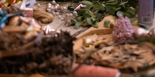 Fresh Wreath Making Workshop with Dingles of Devon Florist