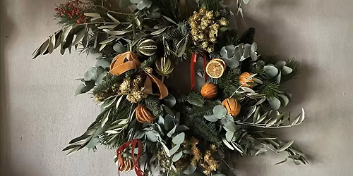 Maven Session: Wreath Workshop with Gathered Floral