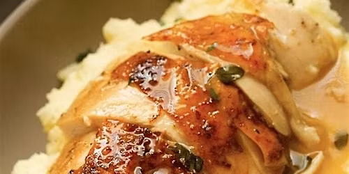 12\/17 GIRLS NIGHT OUT: HALLMARK HOLIDAY COOKING CLASS - The Foodie School