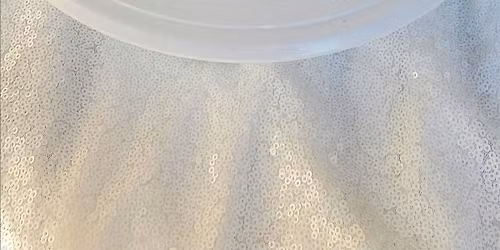 Beginner Cake Decorating - Snow Themed Drip Cake