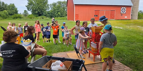 Prairie Day Camp at Carrie Champman Catt Girlhood Home & Museum