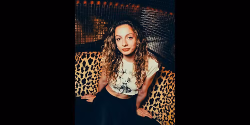 LIVE FROM THE ALGORITHM with Julia DiCesare