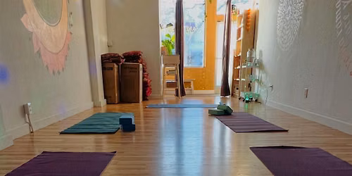 Midweek Reset: yoga 30min meditation  and vegan