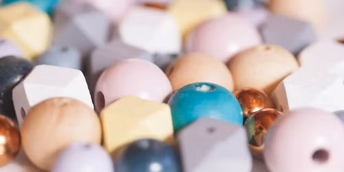 Bracelet Making at ROCovery