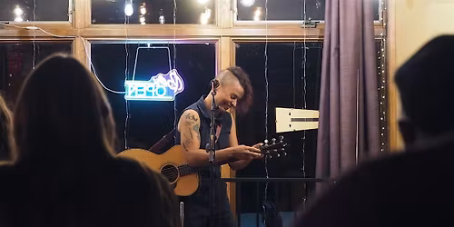 Indie Folk Music:  Anna p.s.