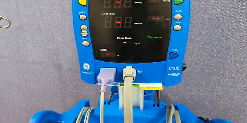 GE Carescape V100 - AT\/A - City