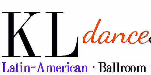 Small group beginners dance class 