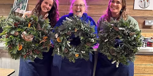 Morning Christmas Wreath Flower Arranging Workshop