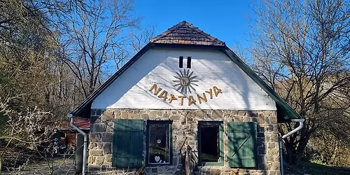 Karabaksa - T\u00e9li Elvonul\u00e1s - Feh\u00e9rholl\u00f3val