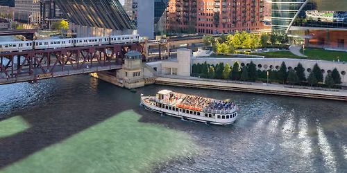 Chicago Architecture Center River Cruise aboard Chicago's First Lady at Chicagos First Lady