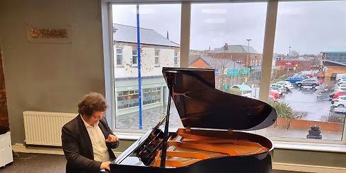 Declan Flannery (Pianist)