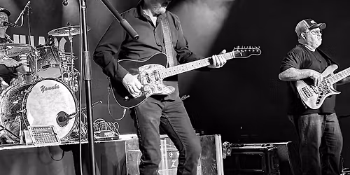 PV Trio at Jake\u2019s NYE Party