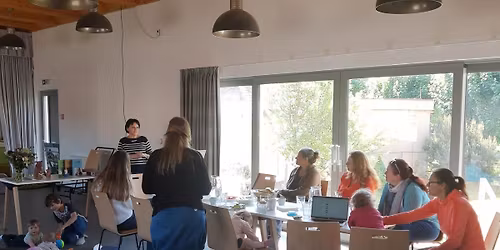 Networking nejen pro maminky - Jak b\u00fdt spokojen\u00e1 m\u00e1ma - J\u00e1 , vztahy a kari\u00e9ra v rovnov\u00e1ze s Luci\u00ed Kircher