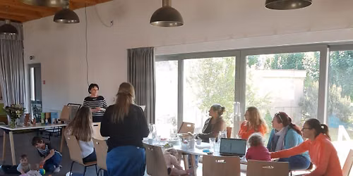 Networking nejen pro maminky - Jak b\u00fdt spokojen\u00e1 m\u00e1ma - J\u00e1 , vztahy a kari\u00e9ra v rovnov\u00e1ze s Luci\u00ed Kircher