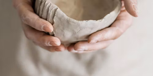 Workshop Cer\u00e2mica - Ceramics Workshop