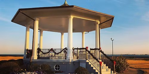 Fort Monroe Mistletoe Homes Tour 2025