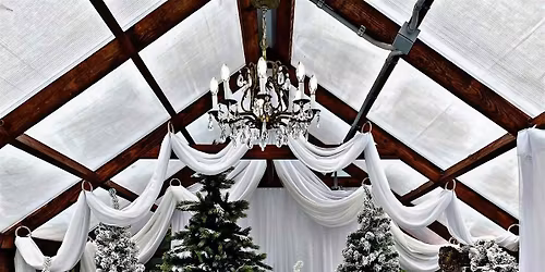 Family Photos with Santa Clause