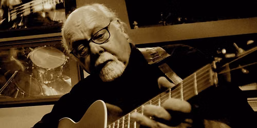 Dennis Layne at Old Plank Tavern