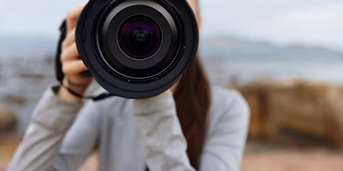 Conf\u00e9rence "La photographie, une passion intacte, un m\u00e9tier en danger"
