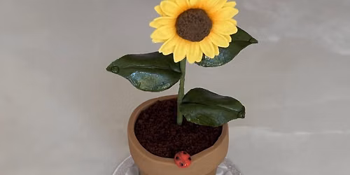 Sunflower flower pot cake