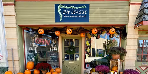 Pumpkin carving contest 