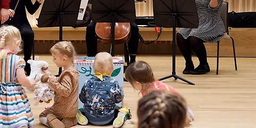 Hall\u00e9 Musical Stars - Magic!